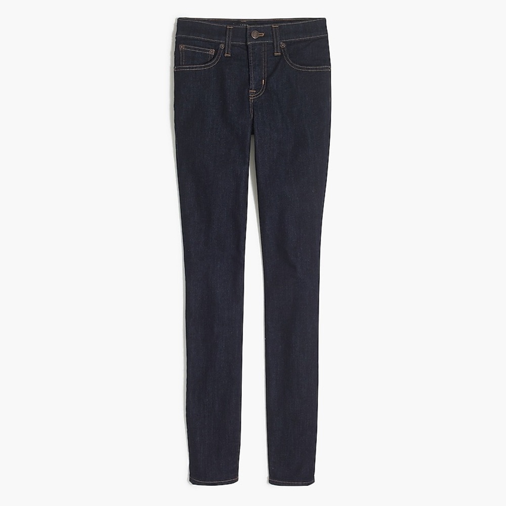 J Crew Stretch 8" Mid-rise skinny Jean in Rinse Wash